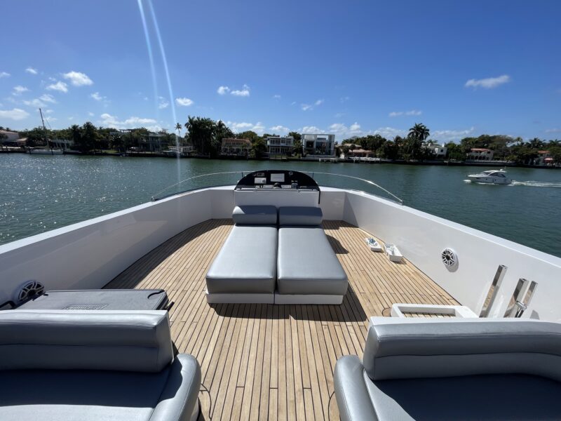Rodman 110Ft  with Jacuzzi Available for Rent in Miami Fl for up to 13 Guest. - Image 6